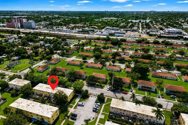 8329 NW 5th Ave 1, Miami, FL 33150