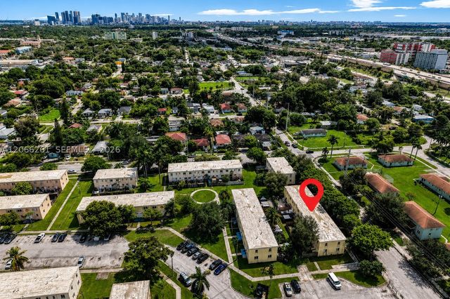 8329 NW 5th Ave 1, Miami, FL 33150
