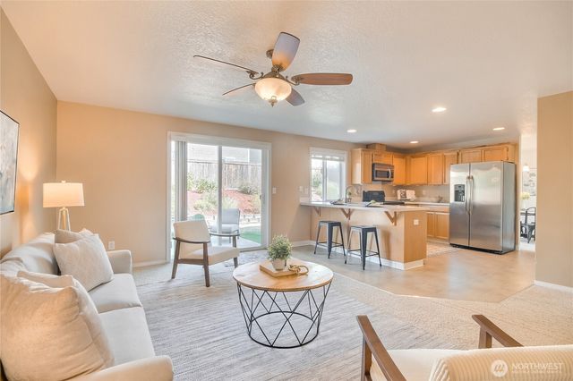 7316 33rd Avenue NE, Lacey, WA 98516