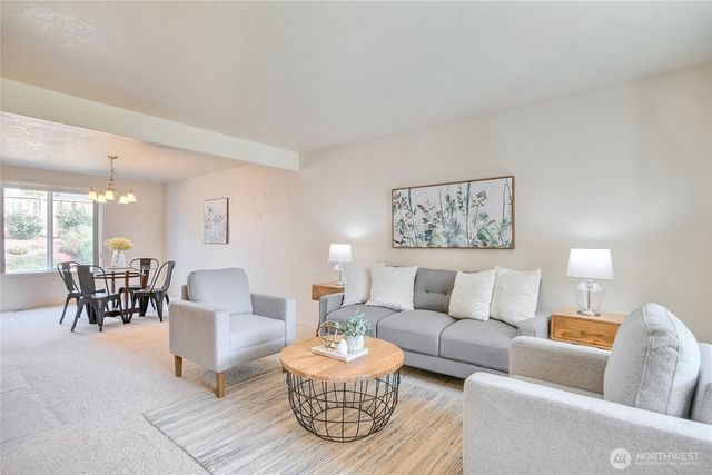 7316 33rd Avenue NE, Lacey, WA 98516