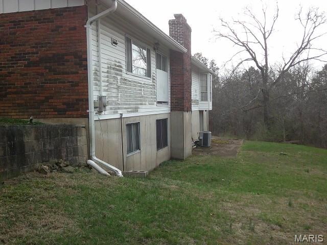 1559 Berry Dairy Road, De Soto, MO 63020