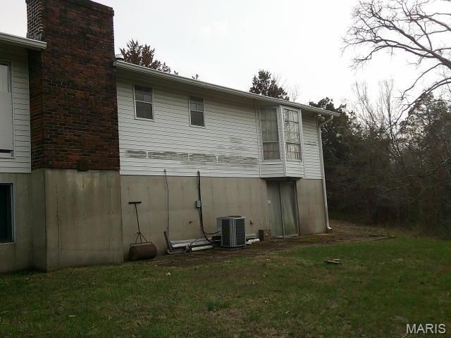 1559 Berry Dairy Road, De Soto, MO 63020