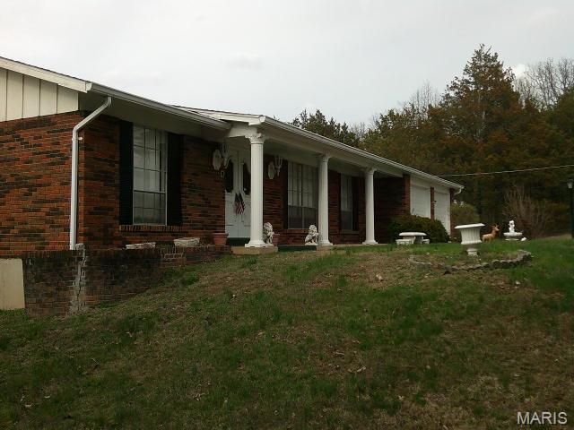 1559 Berry Dairy Road, De Soto, MO 63020