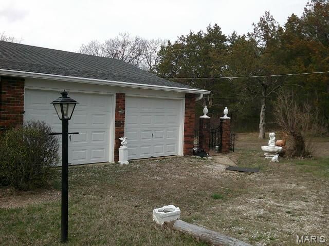 1559 Berry Dairy Road, De Soto, MO 63020