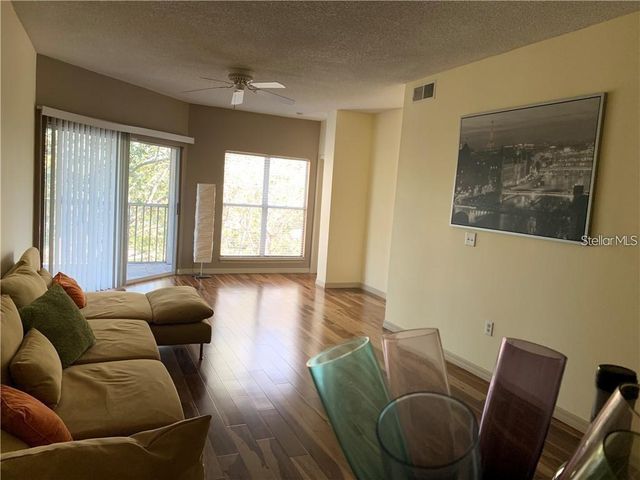 4107 CHATHAM OAK COURT 326, Tampa, FL 33624