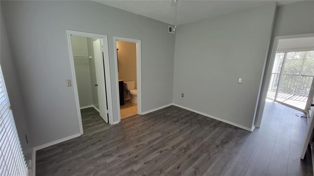 4107 CHATHAM OAK COURT 326, Tampa, FL 33624