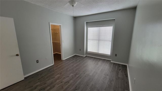 4107 CHATHAM OAK COURT 326, Tampa, FL 33624