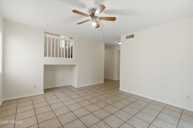 998 W LEAH Lane, Gilbert, AZ 85233