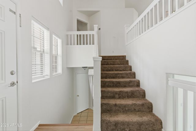 998 W LEAH Lane, Gilbert, AZ 85233