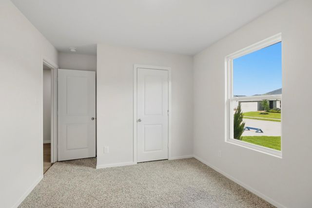 926 Sutherland Falls Street, Conroe, TX 77303