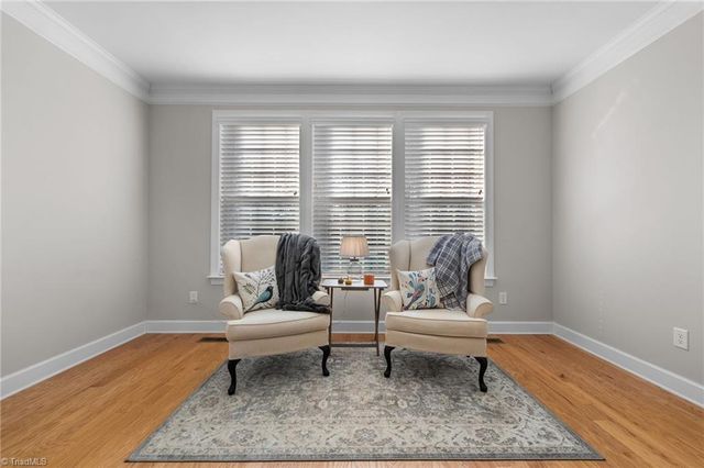 8811 Phillips Farm Road, Kernersville, NC 27284