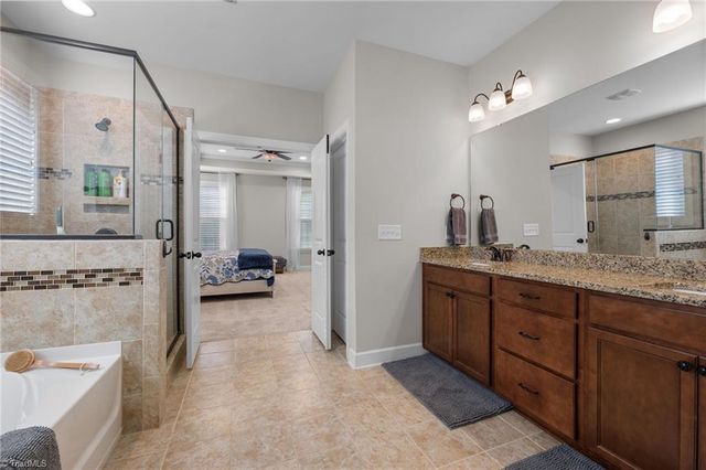 8811 Phillips Farm Road, Kernersville, NC 27284