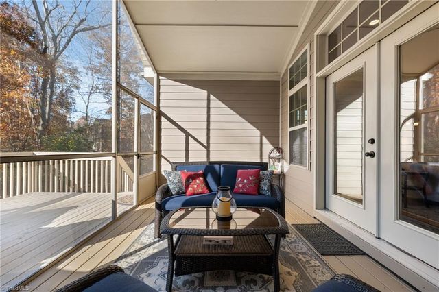 8811 Phillips Farm Road, Kernersville, NC 27284