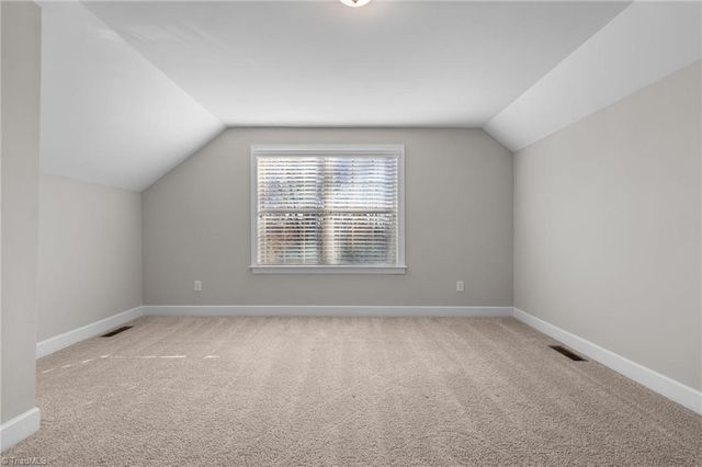 8811 Phillips Farm Road, Kernersville, NC 27284