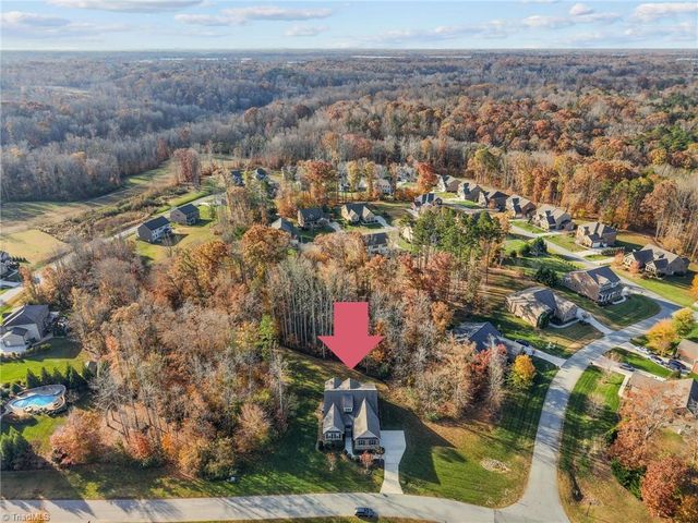 8811 Phillips Farm Road, Kernersville, NC 27284