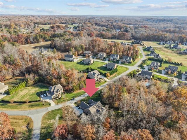 8811 Phillips Farm Road, Kernersville, NC 27284