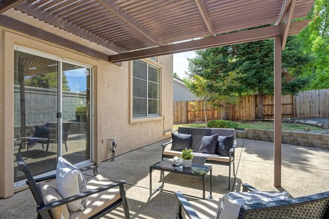 113 Tuscany Ct, Roseville, CA 95661