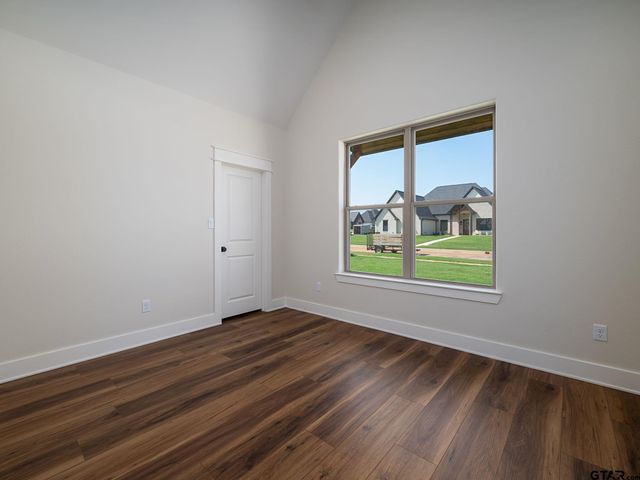 348 Heritage Way, Bullard, TX 75757