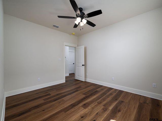 348 Heritage Way, Bullard, TX 75757