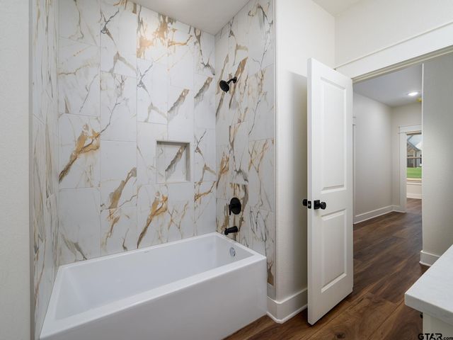 348 Heritage Way, Bullard, TX 75757