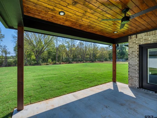 348 Heritage Way, Bullard, TX 75757