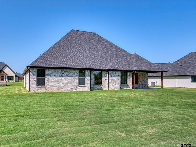348 Heritage Way, Bullard, TX 75757