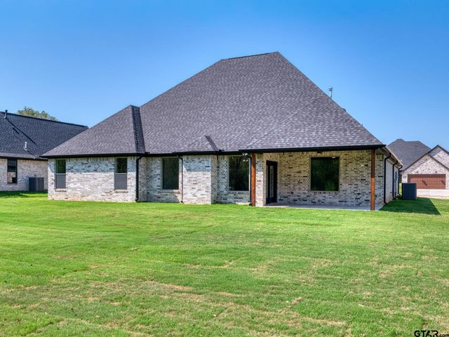 348 Heritage Way, Bullard, TX 75757