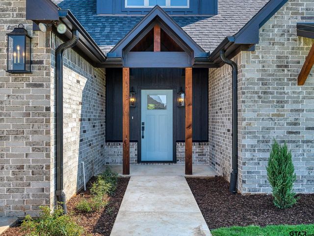 348 Heritage Way, Bullard, TX 75757