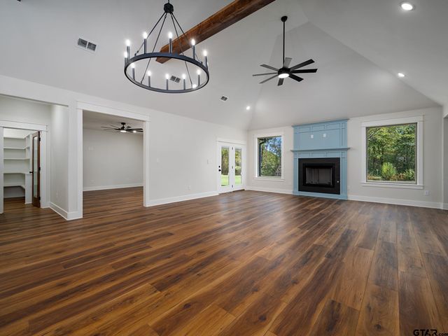 348 Heritage Way, Bullard, TX 75757