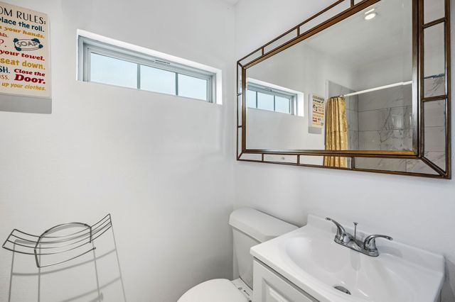 333 Sparks Street, Grand Prairie, TX 75051