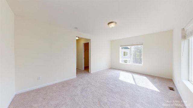 2725 Bristol Rdg Drive, Ann Arbor, MI 48105