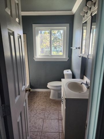 7220 Parker Road, Houston, TX 77016