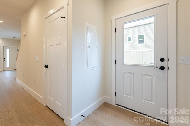 4 Wyndom Lane, Asheville, NC 28805