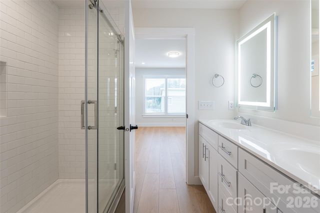 4 Wyndom Lane, Asheville, NC 28805