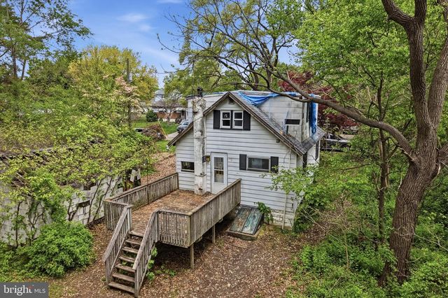 342 EMPIRE AVE, Blackwood, NJ 08012