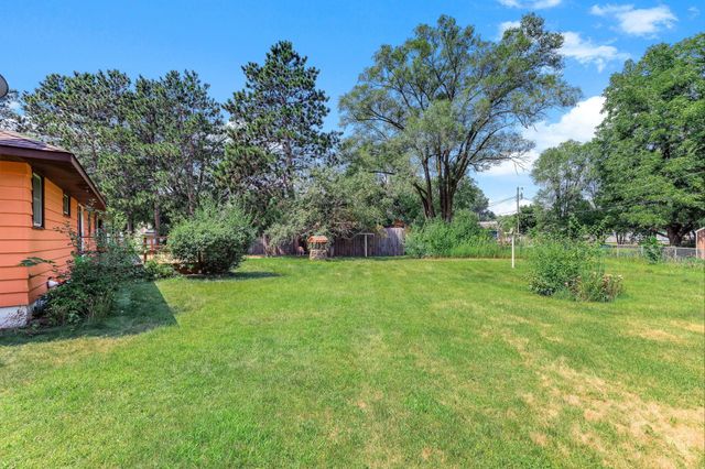 2841 119th Avenue NW, Coon Rapids, MN 55433