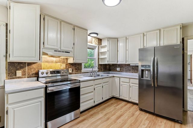 2841 119th Avenue NW, Coon Rapids, MN 55433