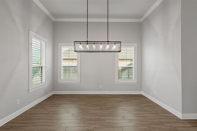 518 Stone Canyon Drive, Mcgregor, TX 76657