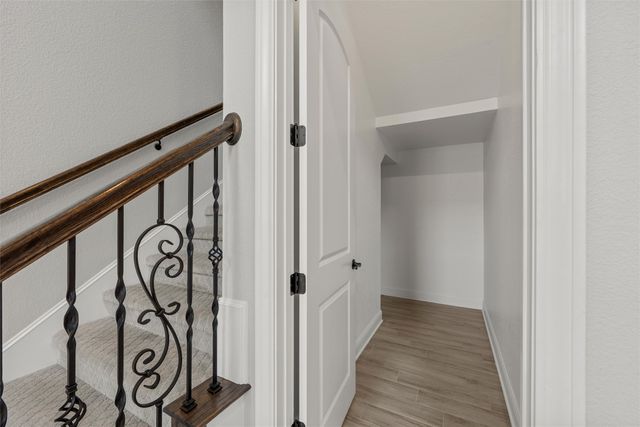 518 Stone Canyon Drive, Mcgregor, TX 76657