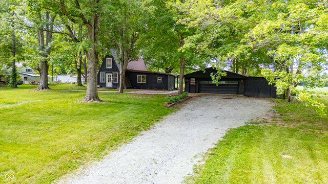 7042 E 1000 N, Pendleton, IN 46064