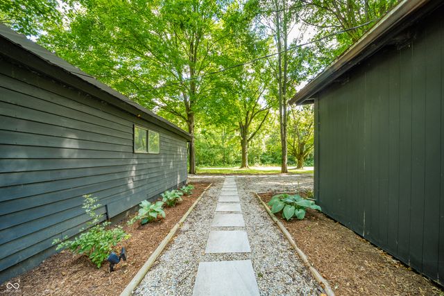 7042 E 1000 N, Pendleton, IN 46064