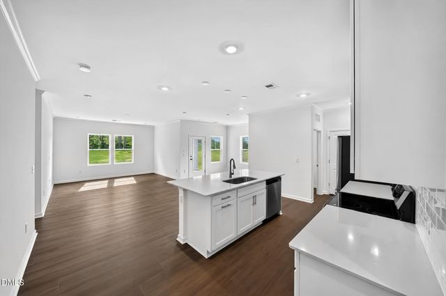 17 S Annrose Drive, Pine Level, NC 27569