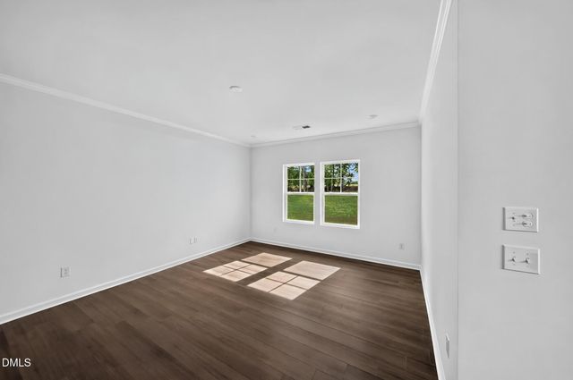 17 S Annrose Drive, Pine Level, NC 27569