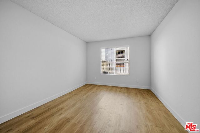 1352 S Carmelina Avenue 309, Los Angeles, CA 90025
