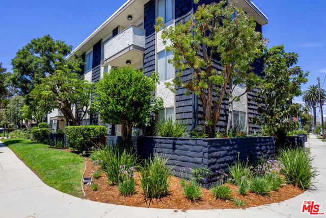 1352 S Carmelina Avenue 309, Los Angeles, CA 90025