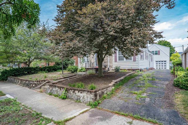 4533 E Lafayette Esplanade Avenue, Fort Wayne, IN 46806