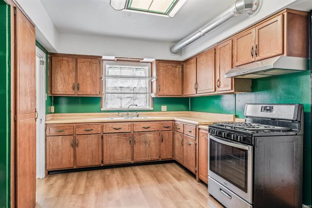 4533 E Lafayette Esplanade Avenue, Fort Wayne, IN 46806