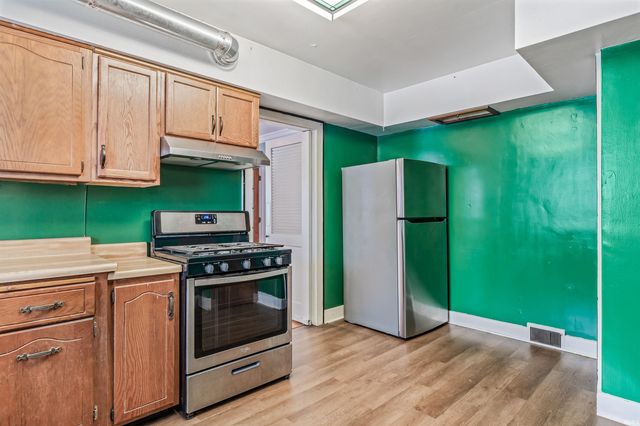 4533 E Lafayette Esplanade Avenue, Fort Wayne, IN 46806