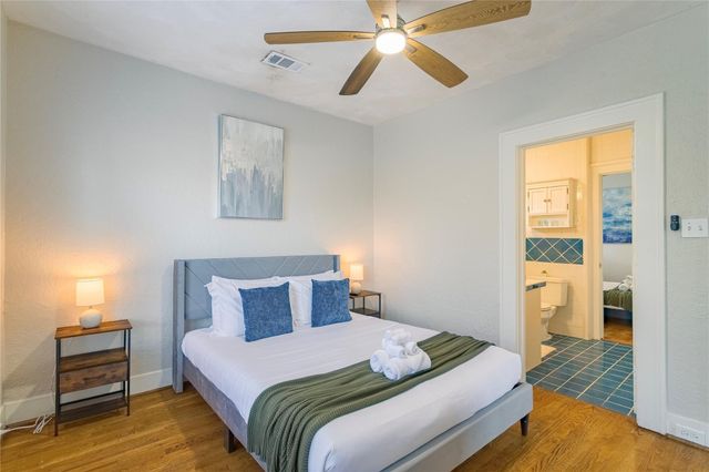 222 Moody Street, Houston, TX 77009