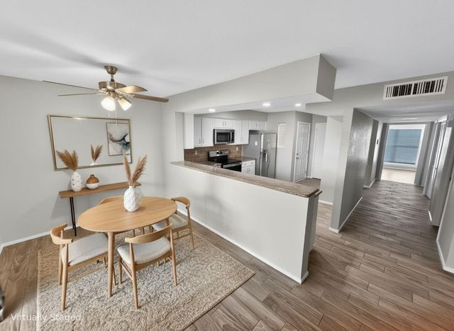 14515 Wunderlich Drive 607, Houston, TX 77069